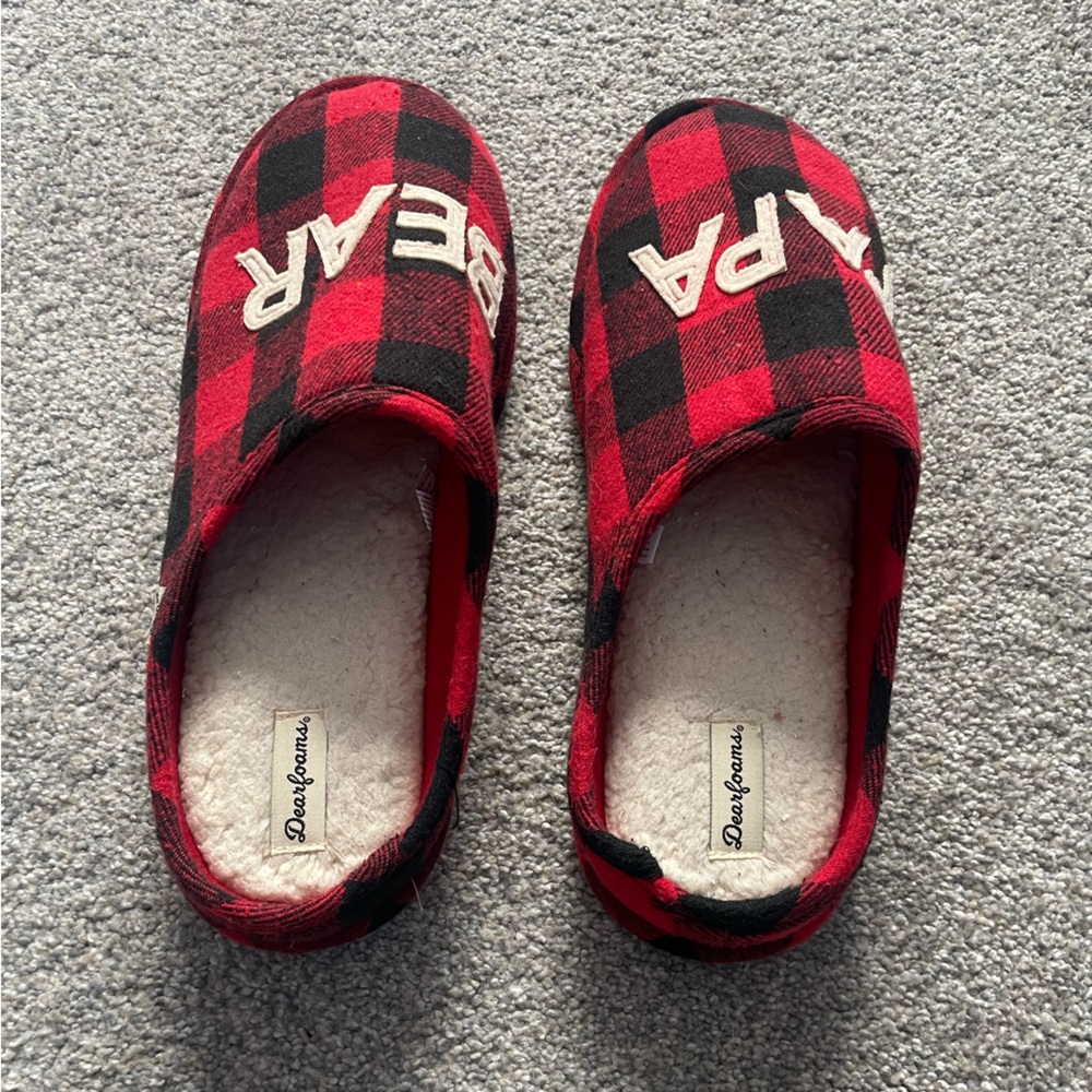 Dearfoams Papa Bear Plaid Slippers - Picture 2 of 4